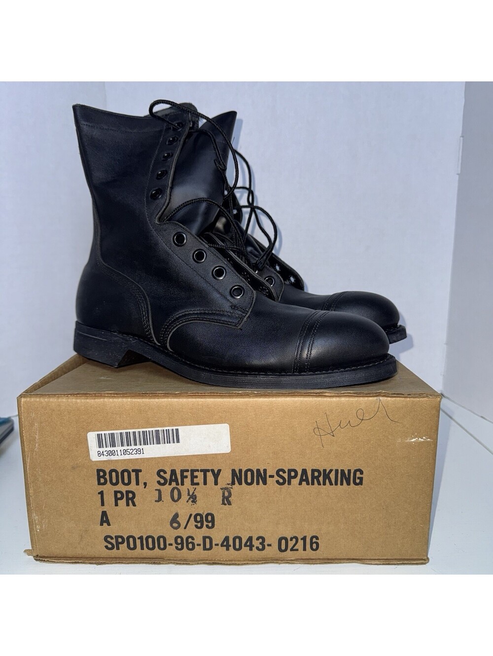 Vintage 99 Black 10.5 Leather Combat Boot COVE Military Steel-toe BILTRITE NWB
